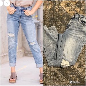 Judy Blue Paisley Boyfriend Jean